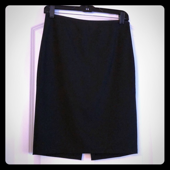 Staple black pencil skirt - Picture 1 of 2